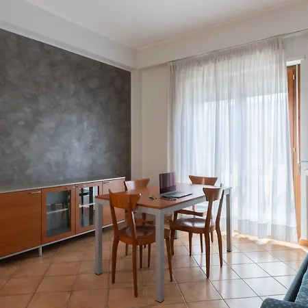 Azzurro Hotel 3*