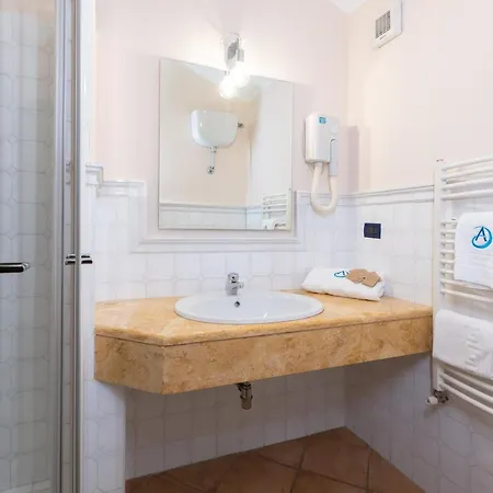 Hotel Azzurro 3*