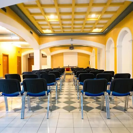 Hotel Azzurro LʼAquila