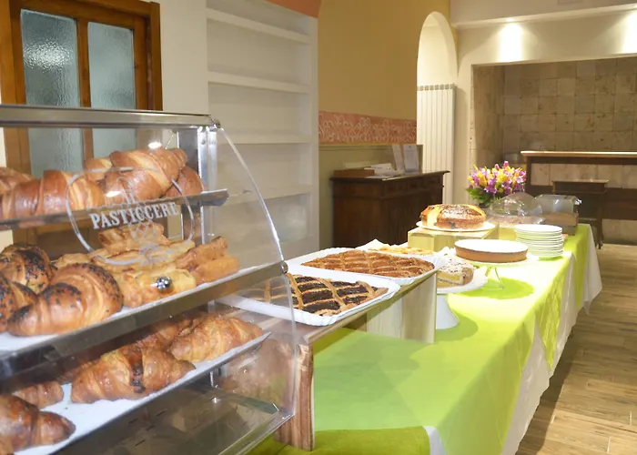 Azzurro ホテル 3*