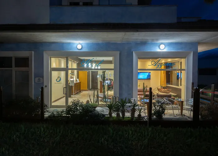 Azzurro 3* ラクイラ