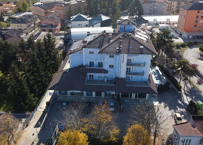 Azzurro Hotel LʼAquila